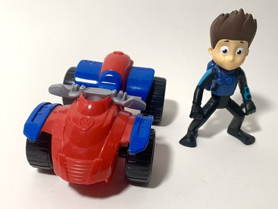 ryder paw patrol figure and vehicle
