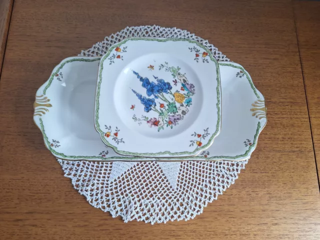 Tuscan China Sandwich Plate with 6 Side Plates - Pre-Owned