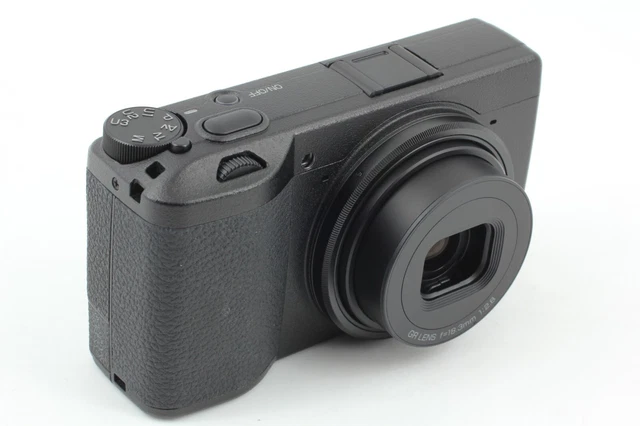 [Top Mint in Box]  Ricoh GR III 24.2MP APS-C Compact Digital Black Camera Japan 3