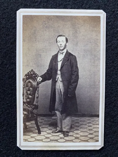 Antique Handsome Man Civil War Era CDV Photo Card