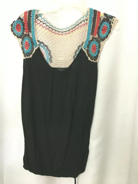 Twenty one Top Size Small Knit Jersey Rayon crochet Back Shoulders Black A3