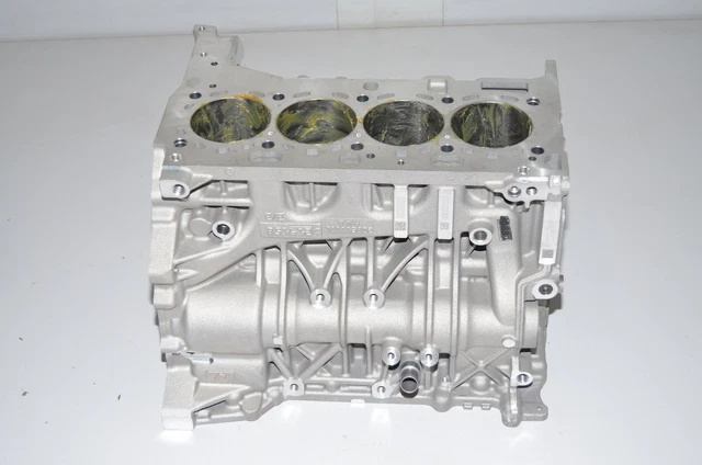 BMW E91 E90 318d 105kw N47D20A Nuovo Blocco Motore 7811138 2285303 11112285303