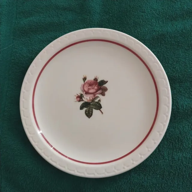 PLATE Syracuse China USA Econo-Rim Red Trim ROSES Center Sz 7 1/4" in. Preowned.