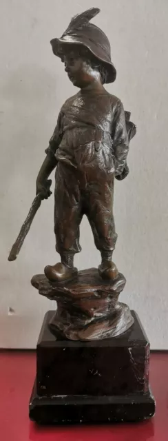 Paul Ludwig Kowalczewski Bronzefigur Knabe Junge 26cm Marmorsockel 1865-1910 alt