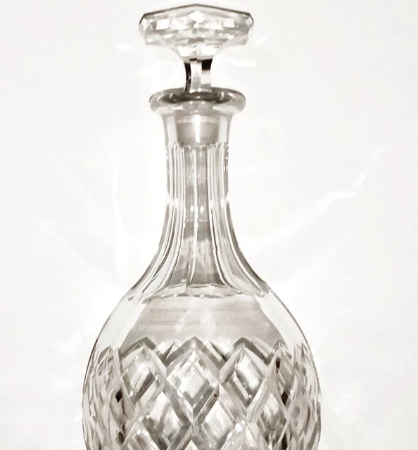 Carafe en CRISTAL Taillé Bouchon en diamant XIXe Baccarat ou St Louis marqué 19
