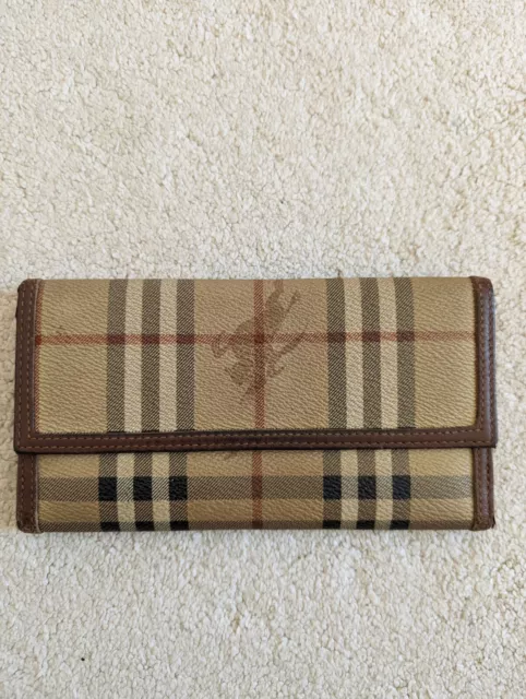 Burberry Vintage Patent Leather Beige Check Nova Haymarket Clutch Purse Wallet