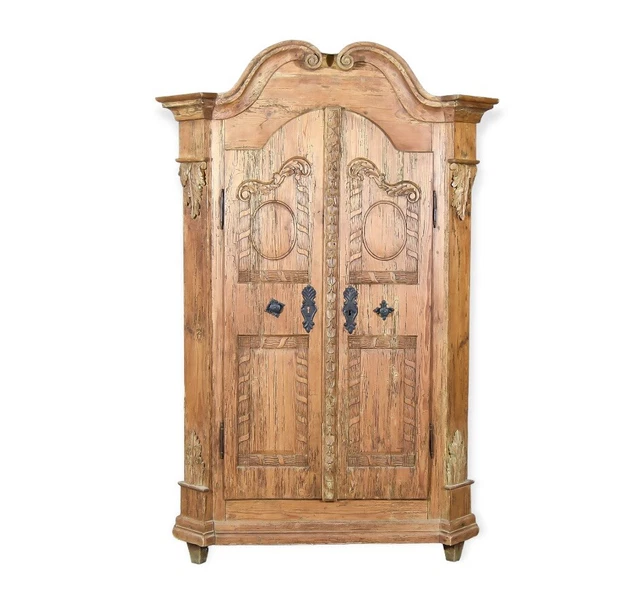 BEAUTIFUL 19th CENTURY FRENCH ORNATE PINE ARMOIRE