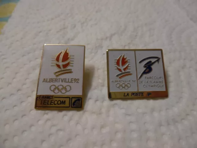 Lot 2 Pin's Albertville La Poste France Telecom Avec Attaches