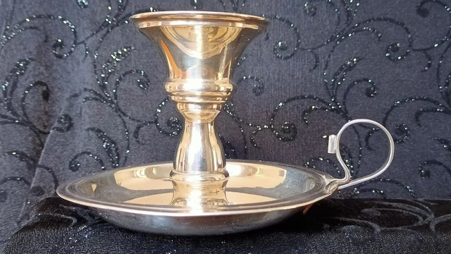 Silver Chamberstick London c1906 121g