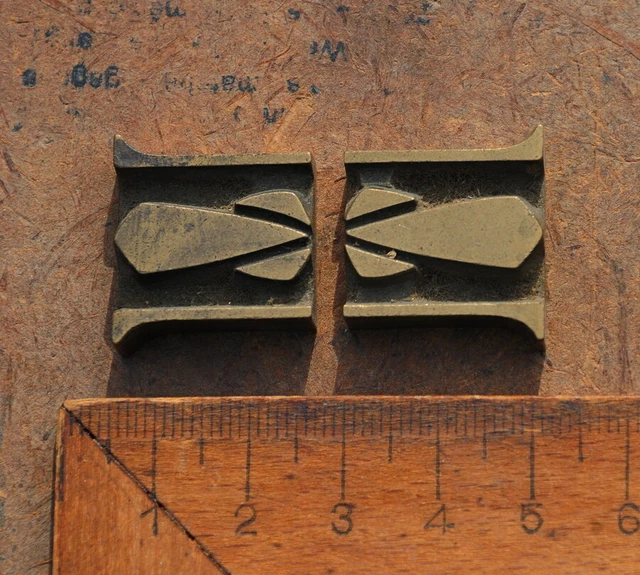 2x Messingornament Zierornament Messing Buchbinden Jugendstil Ornament vintage~.
