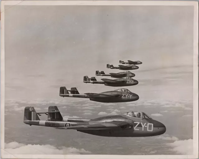 De Havilland Vampire F.1 Formation Large Original Vintage Press Photo Dh.100