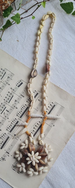 Collier Ancien De Coquillages De Tahiti - Polynésie, Années 1970, Longueur ~90cm - Occasion Vintage