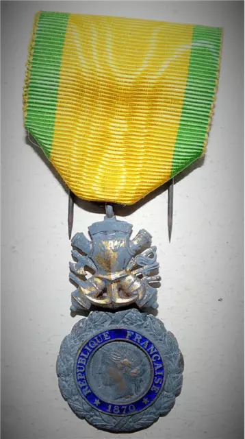 Medaille Militaire Décoration Militaire Ancienne