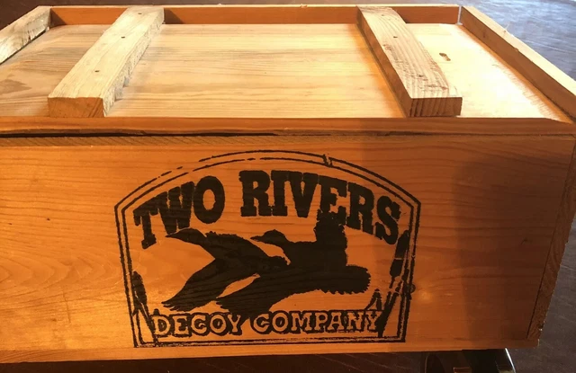 Two Rivers Decoy Company Wooden Crate 12 3/4”x9”x5 3/4” With Lid