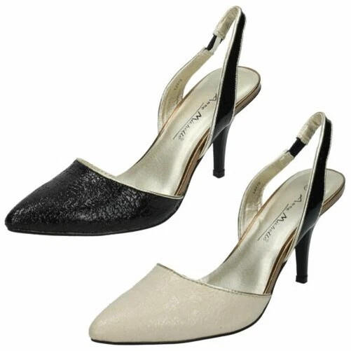 Chaussures De Cour Lotus - Taille UK 4.5, Occasion, Parfaites Pour Le Sport Ou Le Quotidien