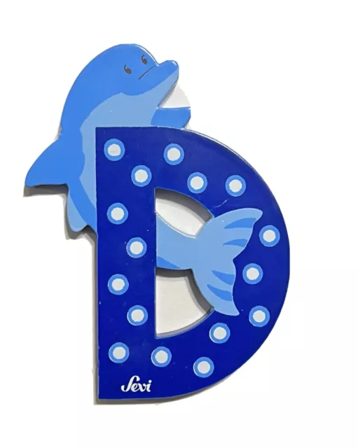 Sevi wooden letter D