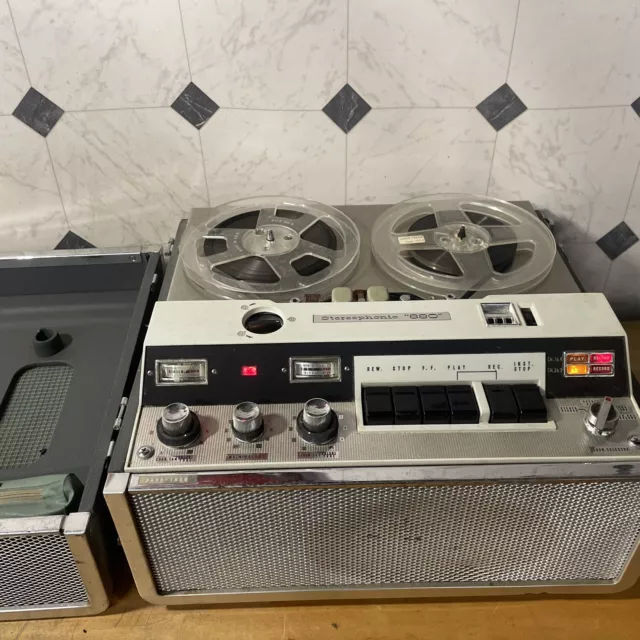 VINTAGE CONCORD STEREOPHONIC 880 Reel to Reel Player Recorder