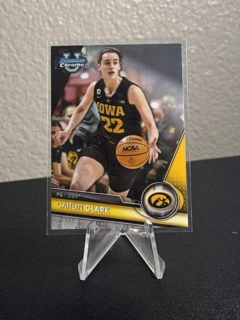 2023 BOWMAN UNIVERSITY Chrome Caitlin Clark #34 Green Refractor /99 Raw