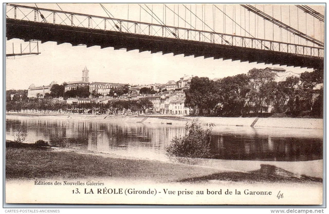 33 LA REOLE - vue prise au bord de la Garonne.