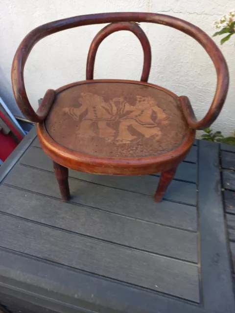 Chaise Fauteuil Enfant FISHEL ART NOUVEAU à Décors de Pierrot et Colombine RARE