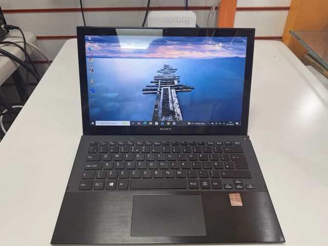 SONY VAIO PRO 13 SVP132A1CM 13.3, Core i7 @ 1.8GHz, 256GB SSD