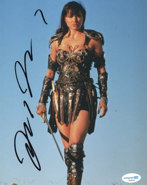 Lucy Lawless Signed Xena Photo (3) Also Acoa