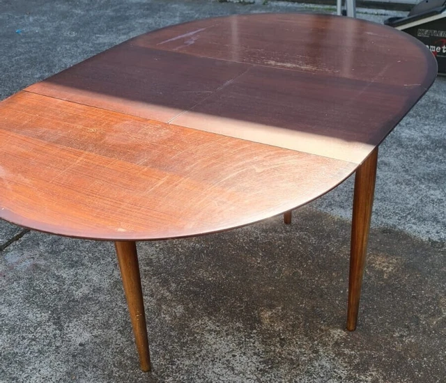 Lübke / Tisch Oval  / Erweiterbar /  Esszimmer / Echtholz / Kulissentisch/ Retro