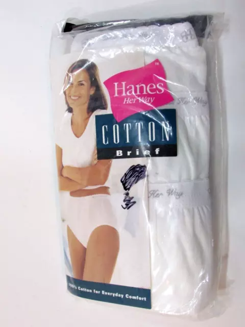9 PAIR NEW Vintage 1999 Hanes Her Way Women's 100% White Cotton