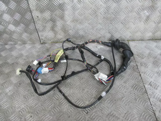 2014 Mitsubishi Outlander Automatic Hybrid Phev Driver Side Front Wiring Loom