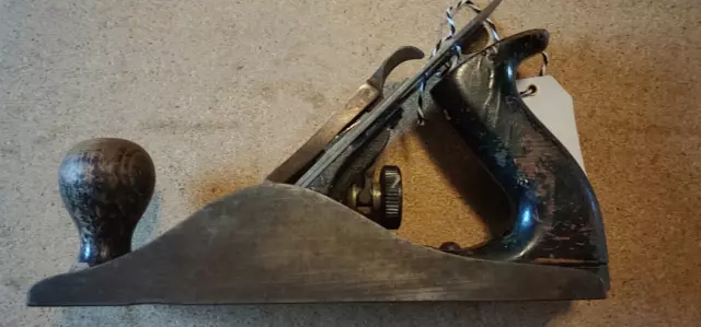 Vintage Antique Bailey No. 4 1/2 Hand Plane. Woodworking tool.  Nice Shape T17