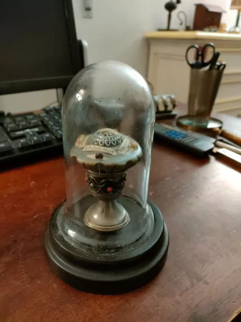 Ex Oss Relics. S.happy Martyr + 3 Saints In Glass Bell With Wood Base