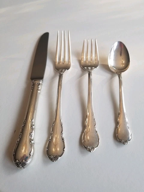 Lunt Sterling Modern Victorian 4 Piece Place Setting