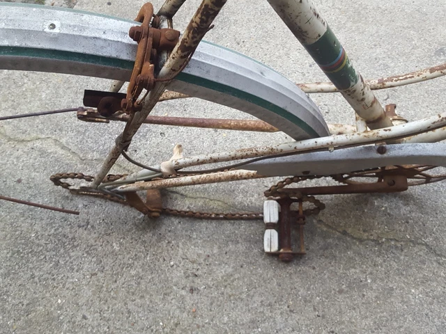 VELO FEMME ANCIEN ANNEE 60 PAS DE MARQUE (à  restaurer) 6