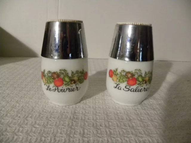 Vintage Corning Spice of Life Salt and Pepper Shakers