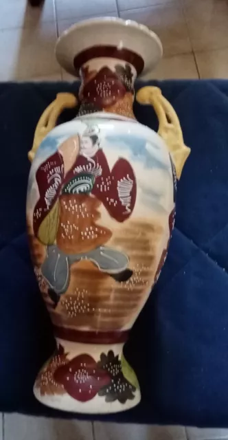 JAPON - Satsuma grand vase balustre en porcelaine décor samouraï
