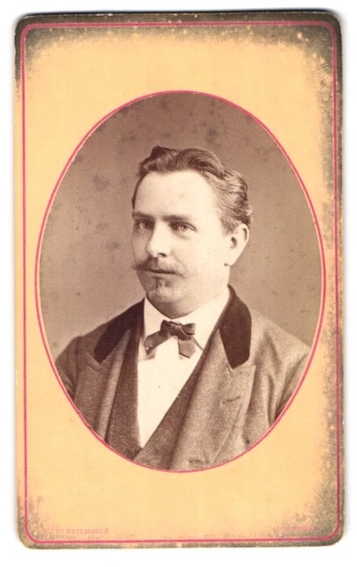 Fotografie Otto Reitmayer, München, Kaufungerstr. 9, Portrait stattlicher Herr
