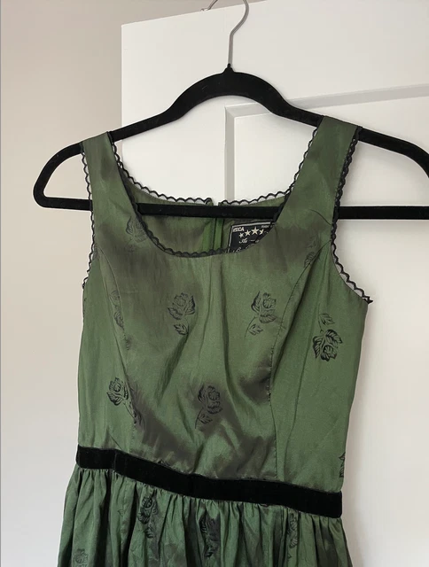 TWILIGHT NEW MOON Birthday Dress NECA XS Bella Swan Green Taffeta Rose  Velvet $85.00 - PicClick