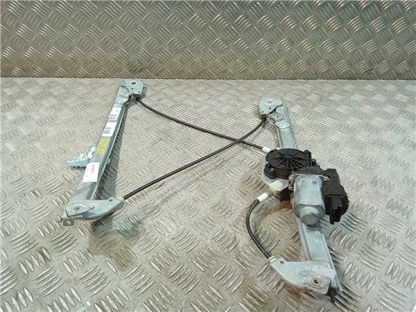ALZACRISTALLO ANTERIORE SINISTRO Renault Megane II Berlina 5P (10.2002->) 1.9 Co