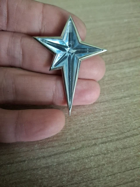 Broche Ou Pendentif Angel De Thierry Mugler - Bijou De Créateur Occasion - Pièce Collector