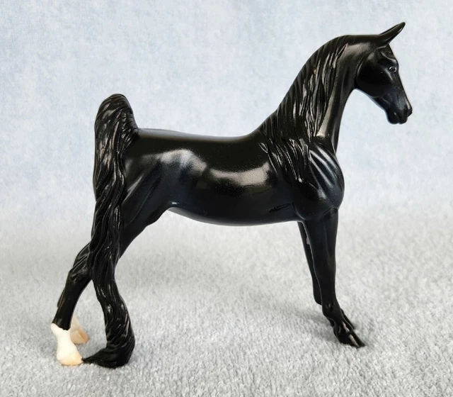 Peter Stone 2005 Dealer SR Pebbles Saddlebred GLOSSY "Joker's Wild". 1 of 40.