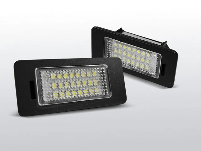 PRAU01 Plafoniera Luci Targa a Led Audi Q5 A4 A5 TT VW PASSAT B6 TuningShop-TT