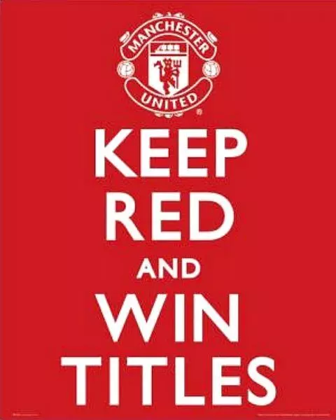 Manchester United: Rot behalten und Titel gewinnen - Mini-Poster 40 cm x 50 cm