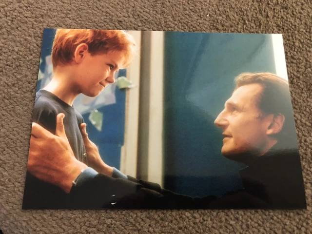 LIAM NEESON & THOMAS SANGSTER (LOVE ACTUALLY) UNSIGNED PHOTO- 7x5”