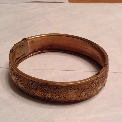 Vtg Copper/Brass? Edwardian/Victorian Hinged W/Floral Engraving Bangle Bracelet