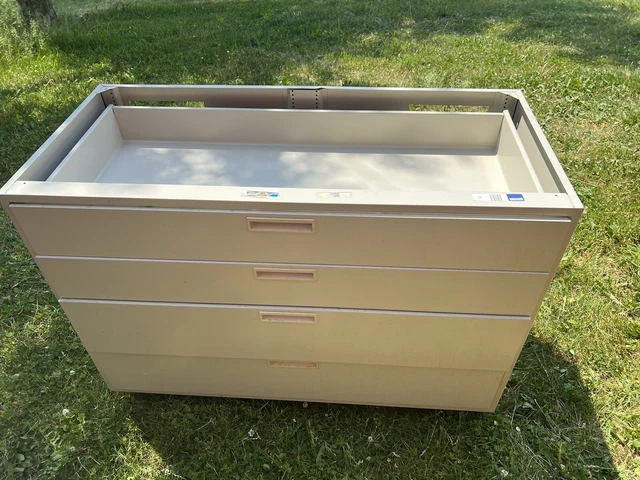 24x42x32 4-Drawer Lab Casework Bench Cabinet - Steel