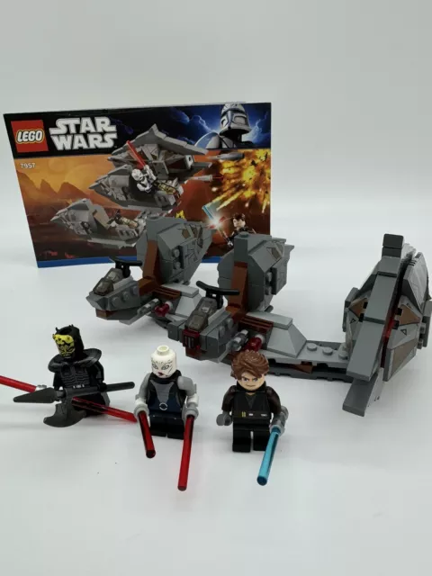 LEGO STAR WARS Sith Nightspeeder Savage Opress 7957 Complete