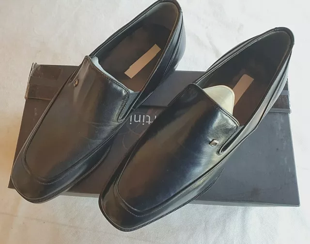 chaussures neuves en cuir Pertini modèle Capretto noir taille 39 (pa)