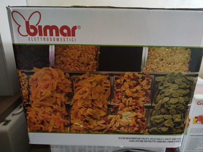 Bianco Plastic Concept Elettrodomestici SO-1020 Essiccatore per Frutta 245 W 9 Scomparti 46 Decibel 