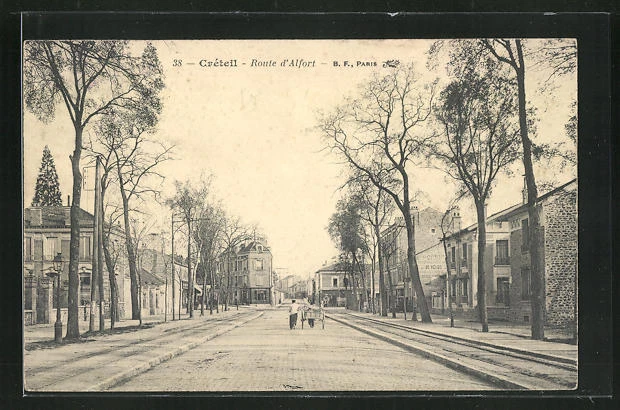 CPA Crèteil, Route d´Alfort, vue de la rue