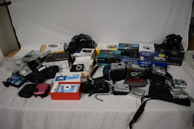 Digital Cameras Bundle Approx. 33 (Various Brands) Lot 2